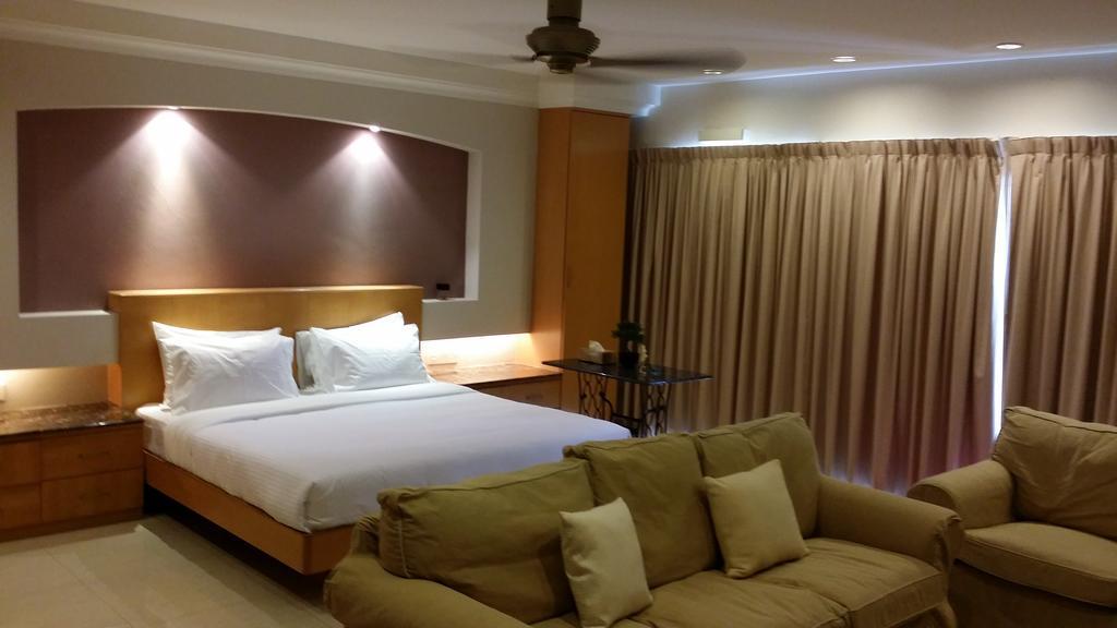 Tropical Sea View & Sunshine Villa Batu Feringgi Dış mekan fotoğraf